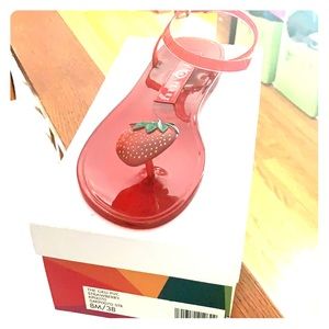 Katy Perry Geli-PVC Strawberry Sandal